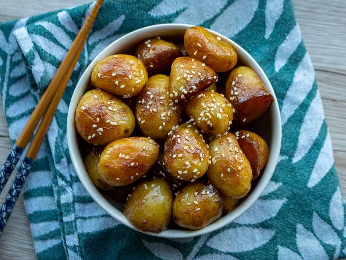 Gestoofde Aardappels (Gamja Jorim)