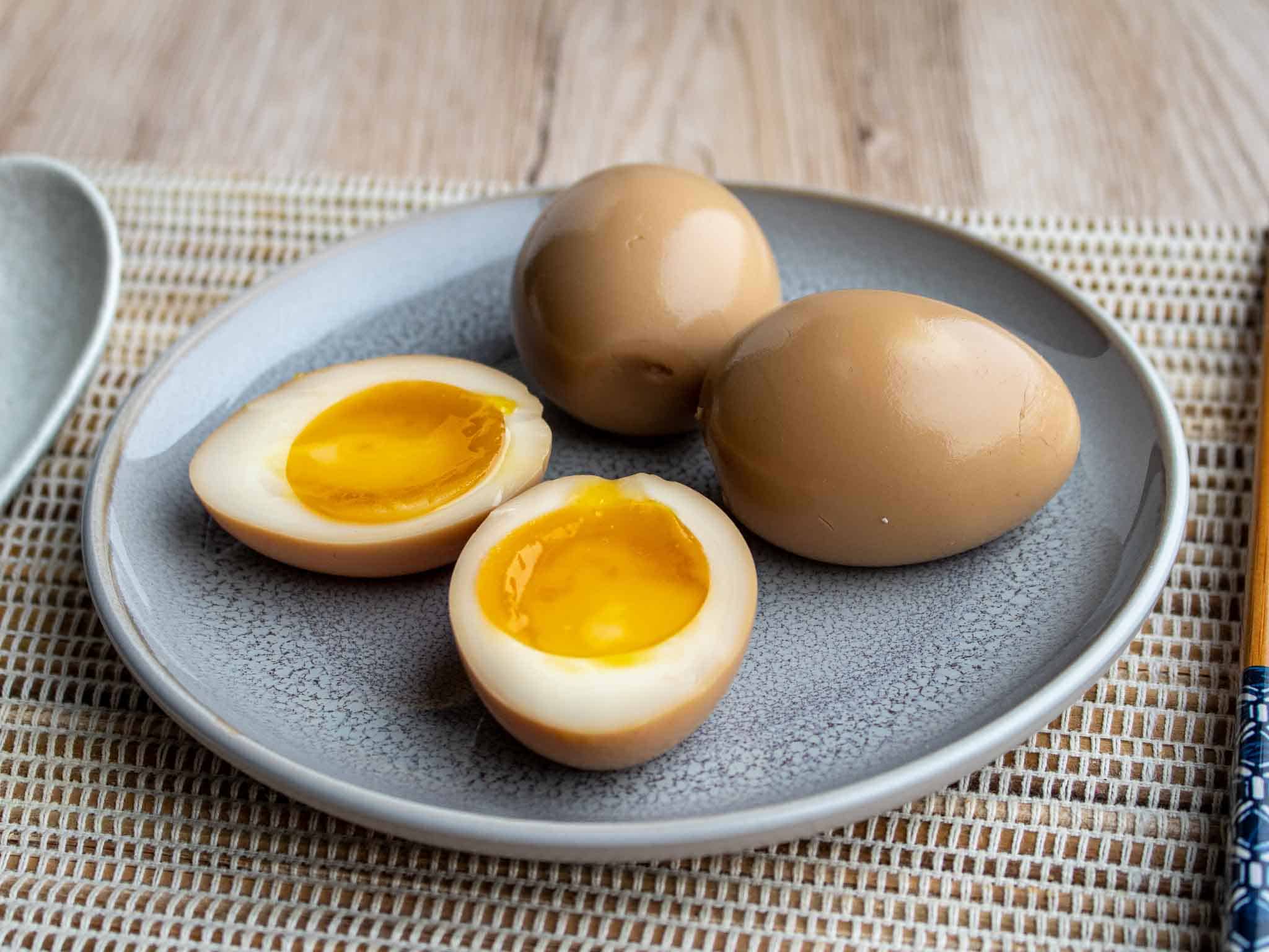 eetpatroon Imitatie professioneel Ramen Ei (Ajitsuke Tamago) - Koken Met Maarten