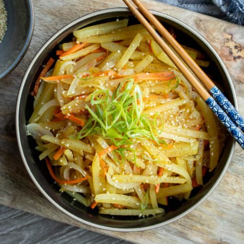 Koreaanse Gebakken Aardappelen (Gamja Bokkeum)