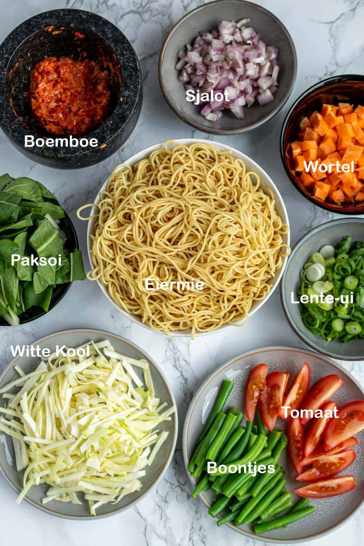 Ingrediënten voor Bami Goreng